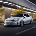 Los 5 SUVs medianos con mejor equipamiento de serie del 2026 »